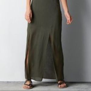 !SOLD! American Eagle Olive Green Maxi Skirt